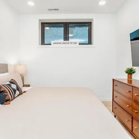Holiday home Ultra Modern Luxury - New Construction 4 Bedrooms