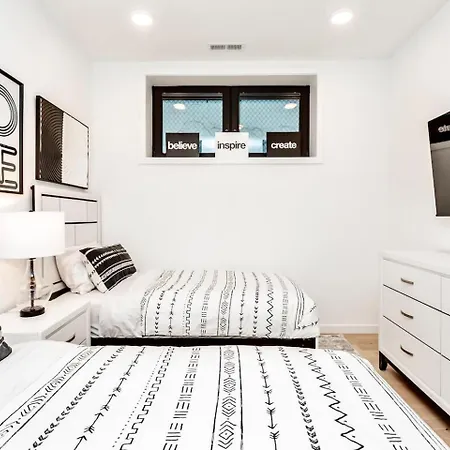 Holiday home Ultra Modern Luxury - New Construction 4 Bedrooms Chicago