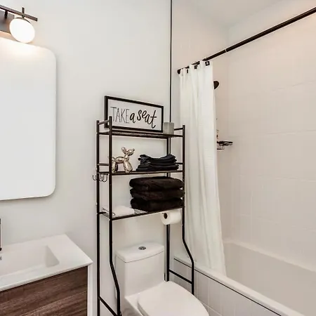 Holiday home Ultra Modern Luxury - New Construction 4 Bedrooms Chicago