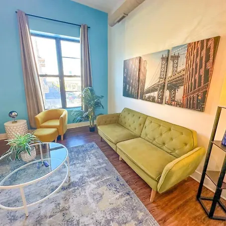 Mccormick Place 3br/2ba/optional Parking Chicago