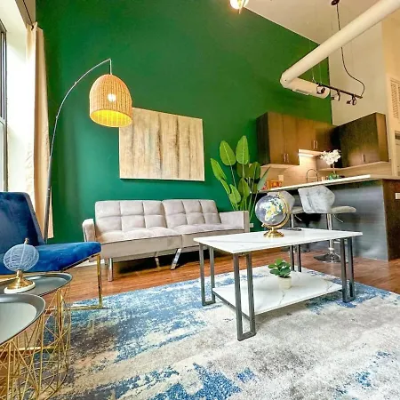Friendly 3br Getaway Near Mccormick Apartment *