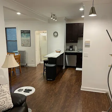 Updated 1 Bedroom In The Location! Apartment