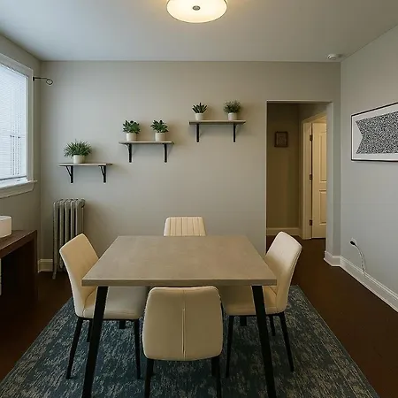 Spacious 1br With Washer Dryer Near Cta Apartment Chicago