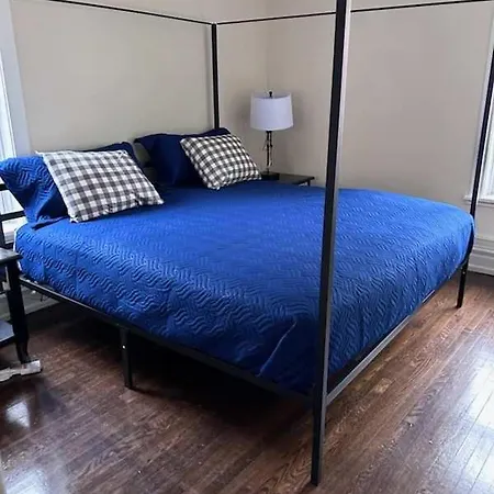 North Spacious Chicago