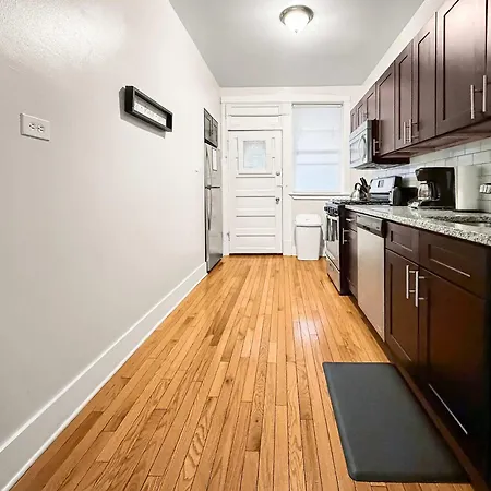 Apartment 3br Spacious In - Newgard Rep Chicago