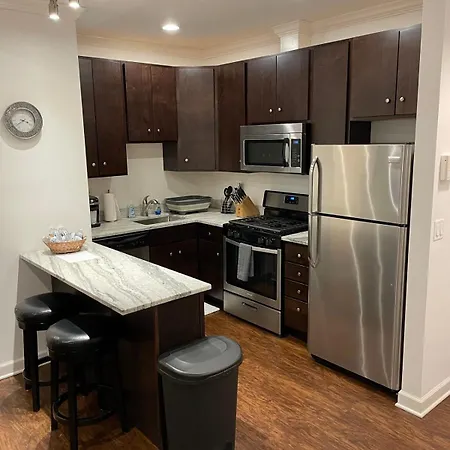 Updated 1 Bedroom In The Location! *