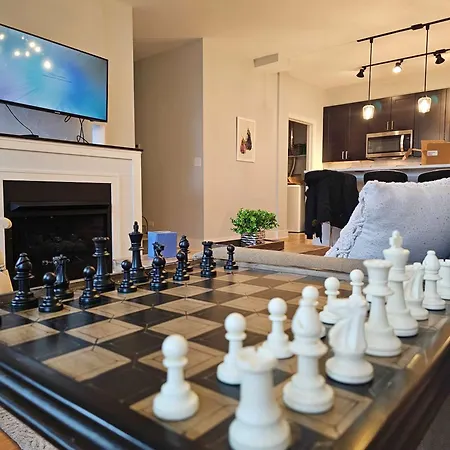 Updated 3 Bedroom Downtown Pilsen