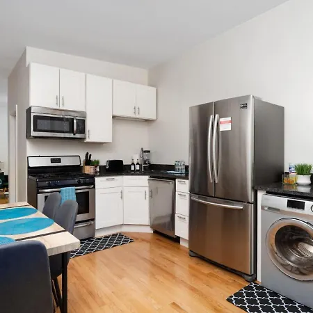 15 Mins Dt Humboldtpark Gem Sleeps 8 Freepark Chicago
