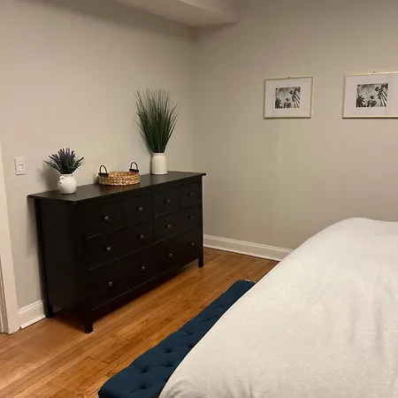 Inner-city Experience, Next Stop! Apartment Chicago