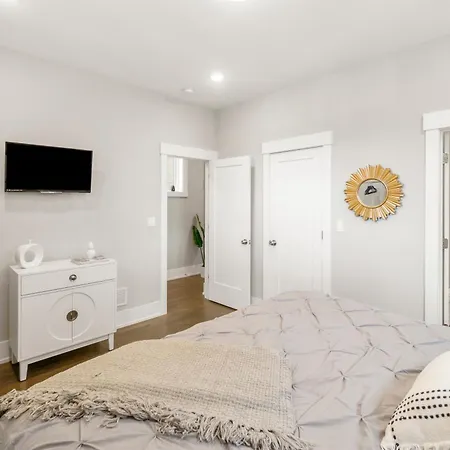 Apartment Season Edifice