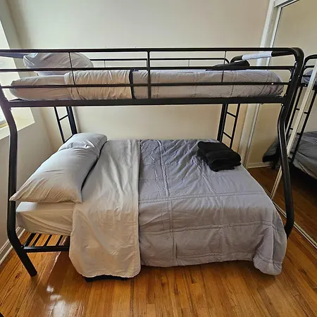 Apartment Two Bedroom West Loop Chicago