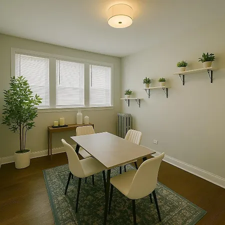 Spacious 1br With Washer Dryer Near Cta *