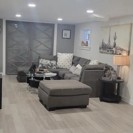 Apartment Beautiful Basement