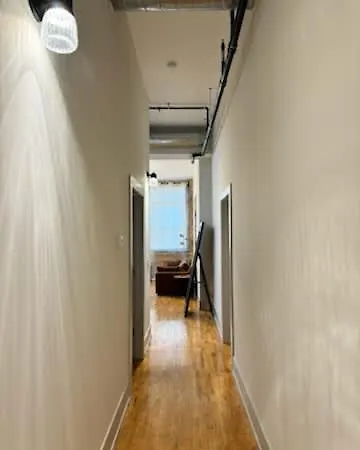Apartment 4 Bedroom Sleeps 20 People Chicago