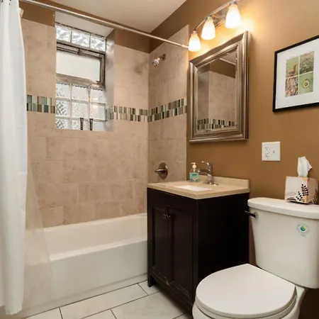 Flexhome Wicker Park - Stylish 2br - Sleeps 6 Chicago