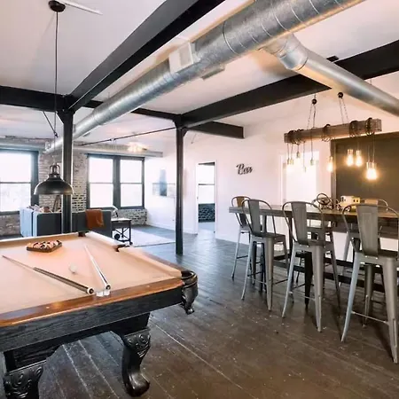 Apartment Spacious 4br Near Mccormick & Soldier Field *