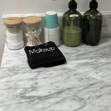 Apartment Sleek Avondale Bath 2 Bed King And Queen And Garage *