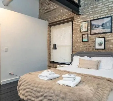 Luxury 5br South Loop, Mccormick Place, Pool Table * Chicago