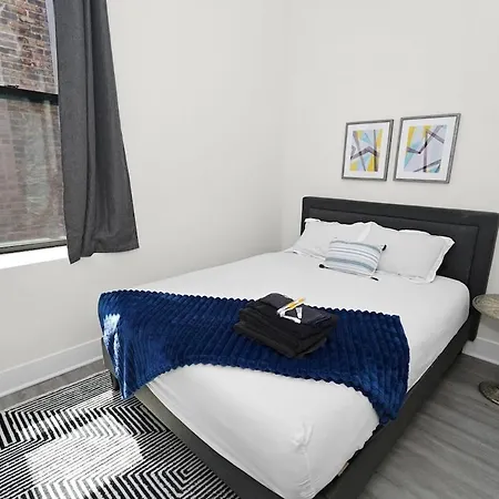 Business Leisure Smoke Ok 3br Near Mccormick Apartment Chicago