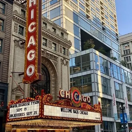 Apartment Charming 2br Near Cafes, Park & Cta *