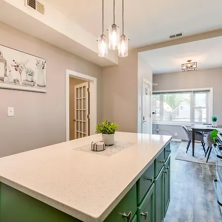 Apartment Logan Sq 4br - Free Parking - Near Nightlife & Dt Chicago