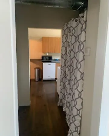 North Spacious Apartment Chicago