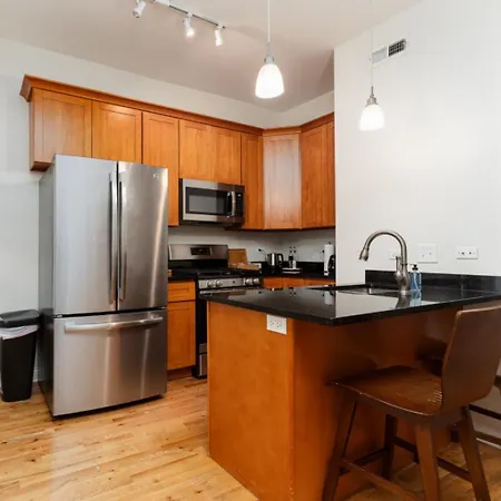 Flexhome Wicker Park - Stylish 2br - Sleeps 6 Chicago