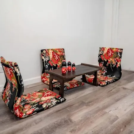 Gold Coast 2br Near Oak Street * Chicago