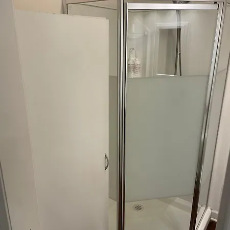 Updated 1 Bedroom In The Location! *