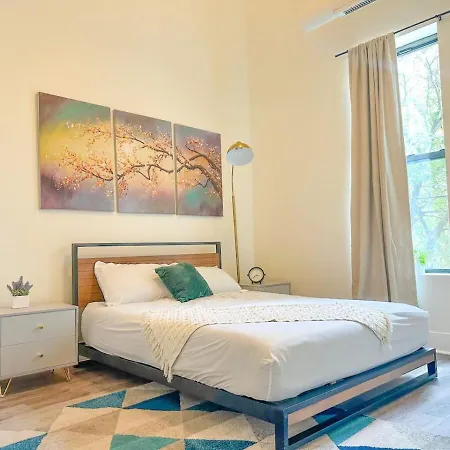 Friendly 3br Getaway Near Mccormick Apartment *