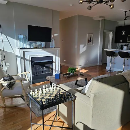 Updated 3 Bedroom Downtown Pilsen Chicago