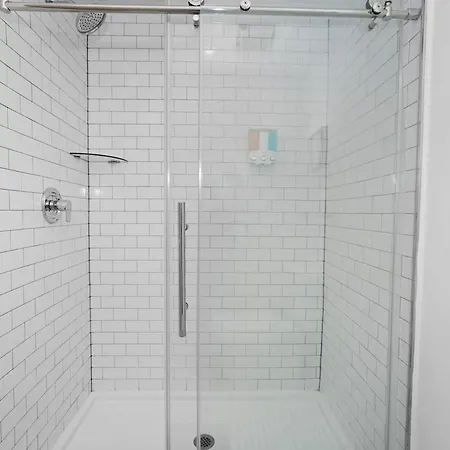Apartment Spacious 4br Near Mccormick Place & Chinatown *