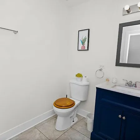 Business Leisure Smoke Ok 3br Near Mccormick Apartment *