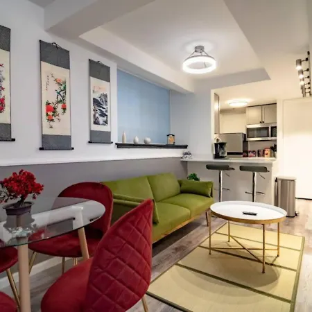 Apartment Gold Coast 2br Near Oak Street Chicago