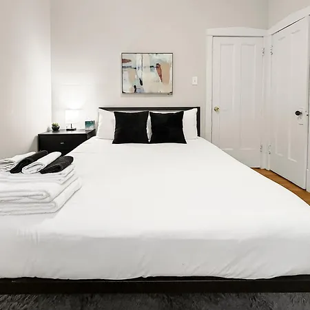 3br Spacious In - Newgard Rep