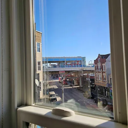 Apartment Updated 3 Bedroom Downtown Pilsen Chicago