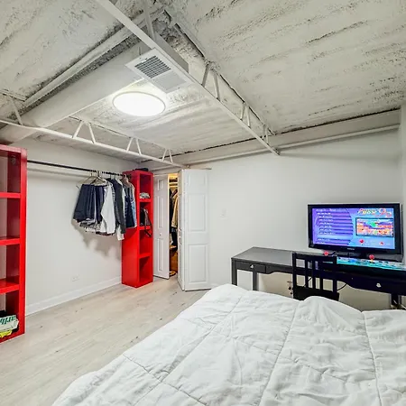 Comfort West Urban Loft House Chicago