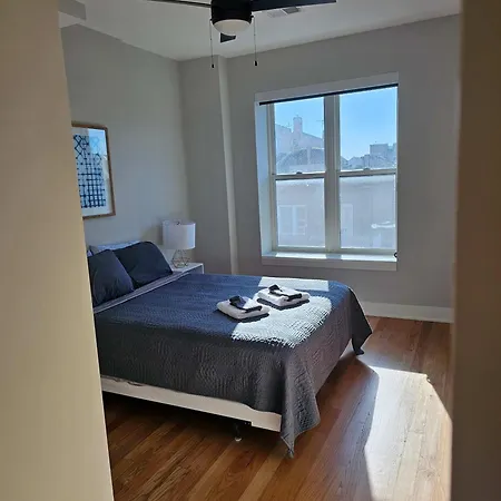 Updated 3 Bedroom Downtown Pilsen Apartment