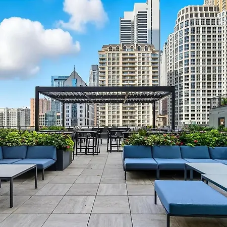 River North Magnificent Mile Condo, And Views, 43rd Floor Corner, Parking Included! Chicago
