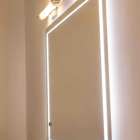 2level Duplex With Jaccuzi-gem In 4bd&3ba Apartment