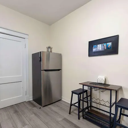Apartment Edgewater Glen 3bd Cozy Retreat