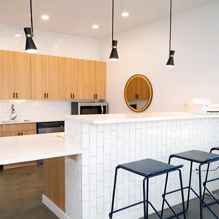 Spacious 4br Near Mccormick Place & Chinatown Apartment *