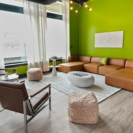 Spacious 6br Group Unit Near Mccormick & Lakefront