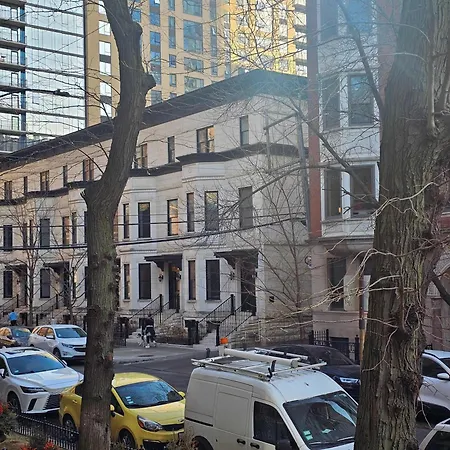 Apartment Gold Coast Downtown Sleeps 20
