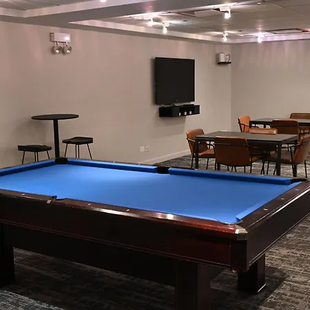 Apartment River North Magnificent Mile Condo, And Views, 43rd Floor Corner, Parking Included! *