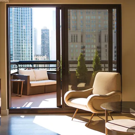 Thompson Chicago, By Hyatt Hotel Chicago