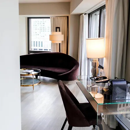 Thompson Chicago, By Hyatt Hotel Chicago