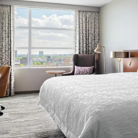 Hilton Garden Mccormick Place Hotel Chicago
