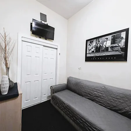 Holiday home The Avondale