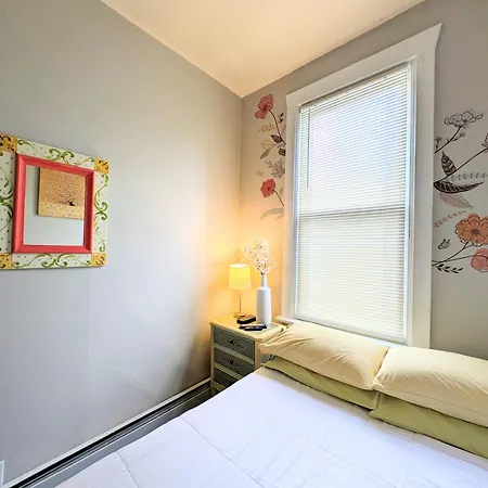 The Avondale Holiday home Chicago